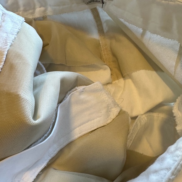 *Sag Harbor White Capri Pant - Picture 9 of 10